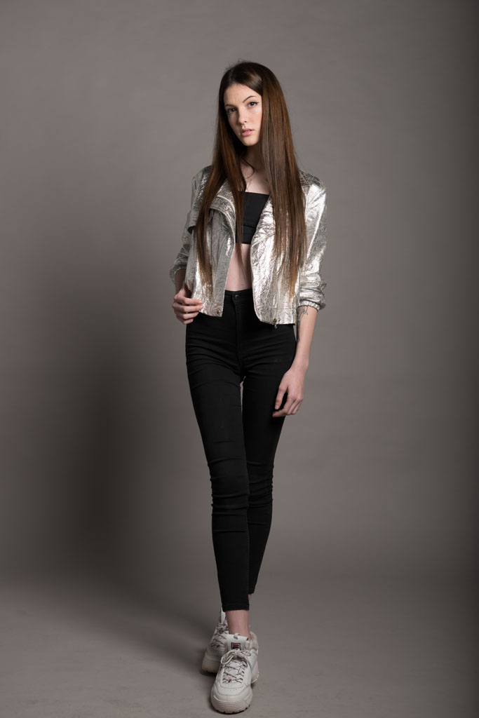 Alejandra modelo agencia Bewateragency