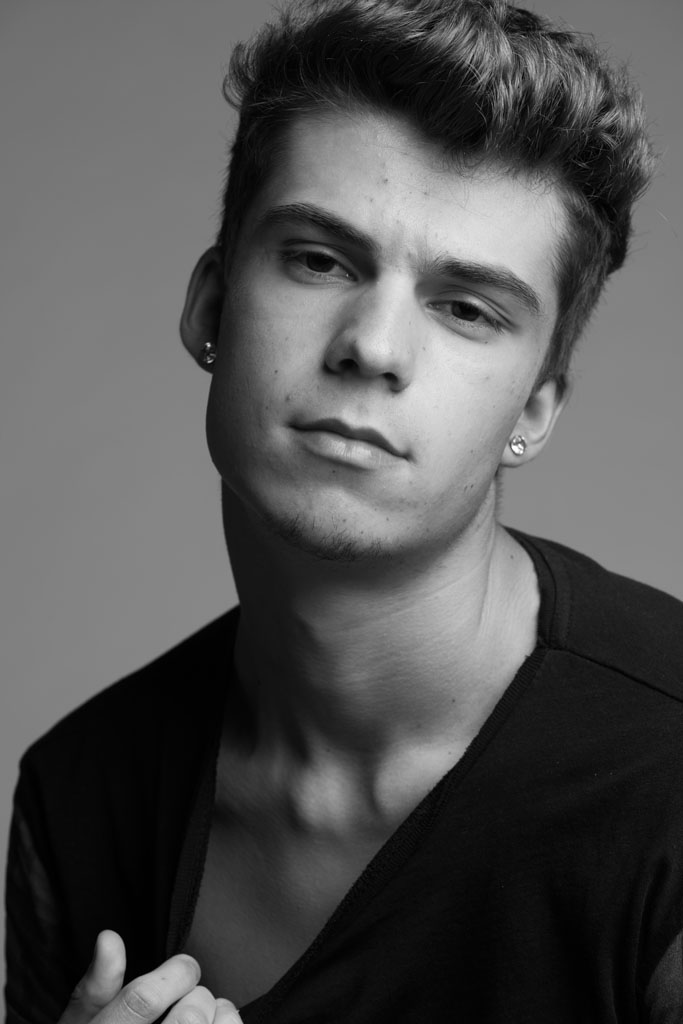 Hector Vila modelo agencia Bewateragency